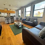 Twickenham Fraser Apartments