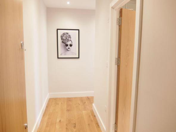Fraser Apartment Twickenham