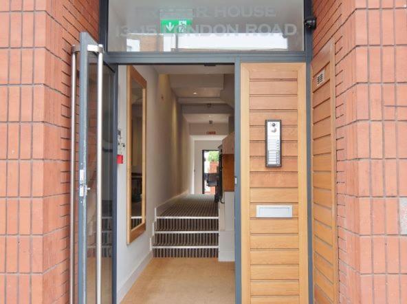 Fraser Apartment Twickenham